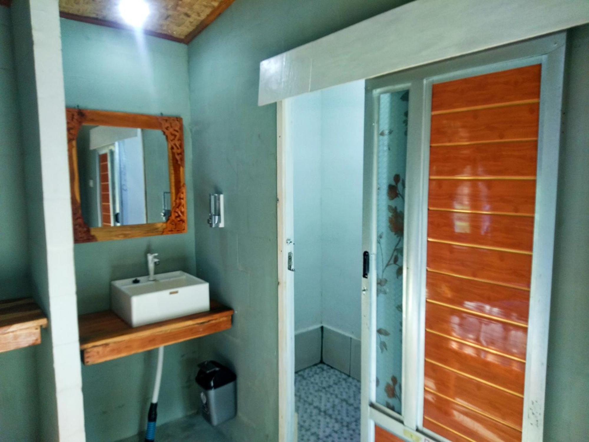 Wooden Kemiren Homestay Banyuwangi Banyuwangi  Exteriér fotografie